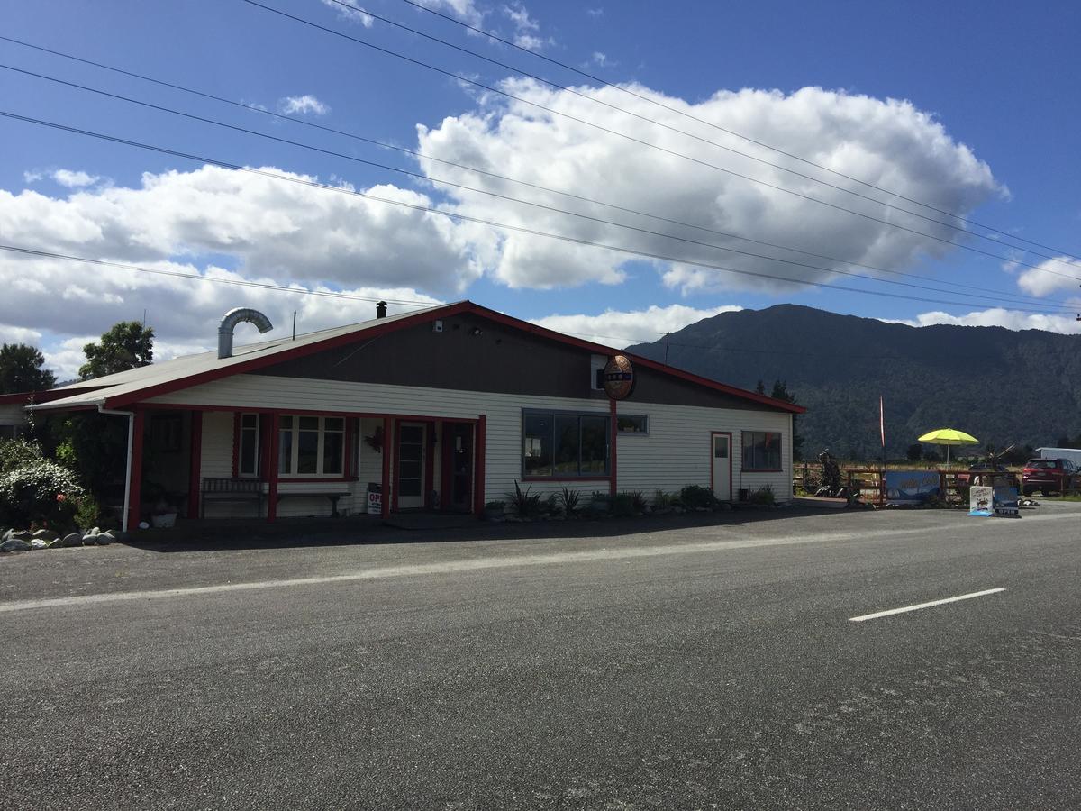 Kokatahi Valley Country Inn Lower Kokatahi Exterior photo